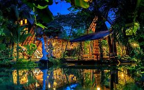 Suankaew Art Cottage